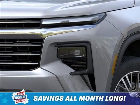 New 2026 Chevrolet Traverse LT w/ Driver Confidence Package FWD image 10