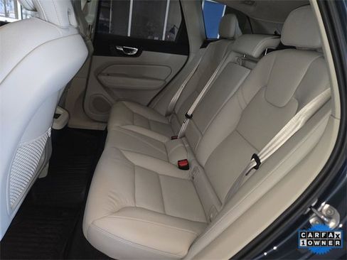 Used 2023 Volvo XC60 B5 Plus w/ Protection Package Premier image 21