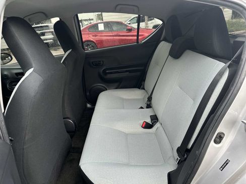 Used 2015 Toyota Prius C One FWD image 17
