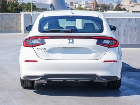 Used 2024 Honda Civic EX-L image 21