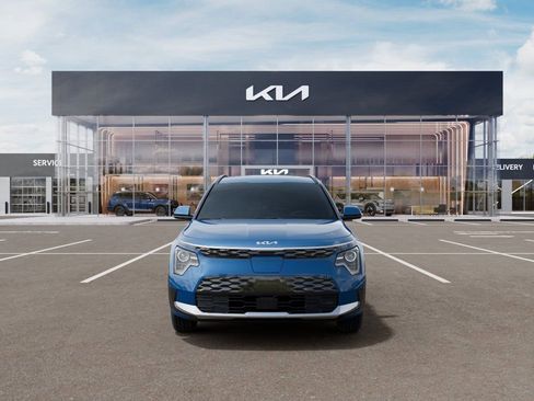 New 2026 Kia Niro Wind FWD image 2