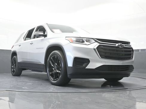 Used 2020 Chevrolet Traverse LS FWD image 59