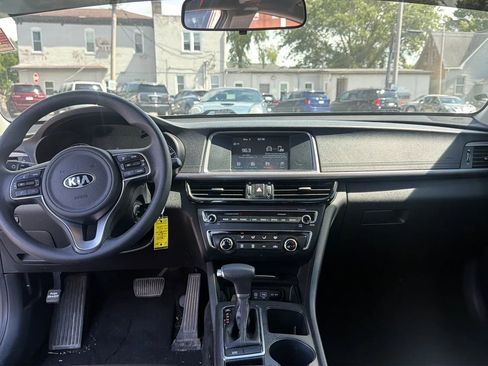 Used 2018 Kia Optima LX FWD image 11