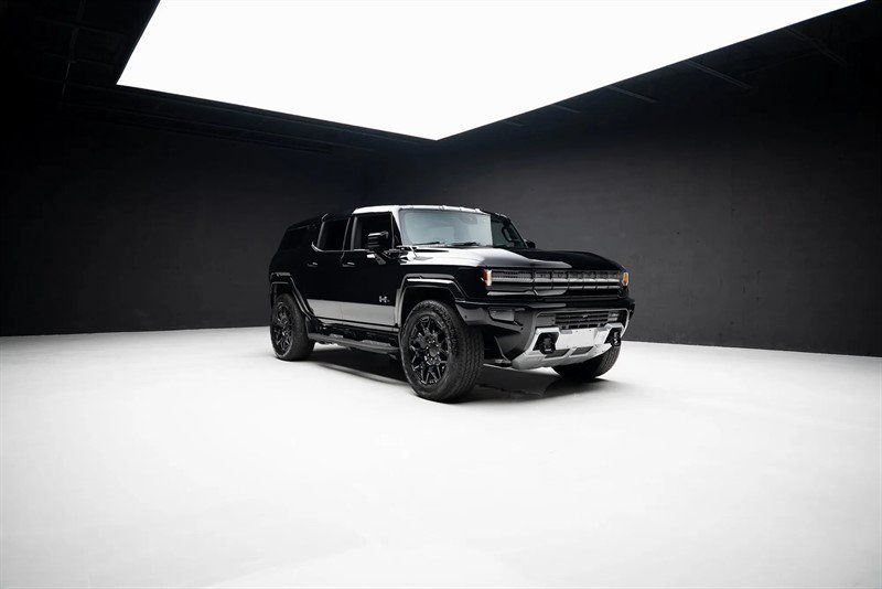 Used 2024 GMC Hummer EV 2X w/ LPO, Illumination Package AWD/4WD image 59