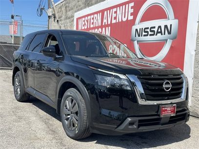 New 2025 Nissan Pathfinder S