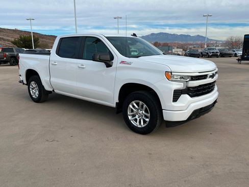 Used 2025 Chevrolet Silverado 1500 RST w/ Z71 Off-Road Package image 8