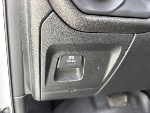 Used 2023 RAM 1500 Big Horn AWD/4WD image 21