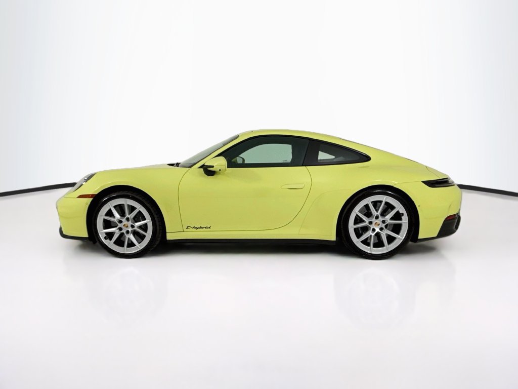 Certified 2025 Porsche 911 Carrera 4 GTS AWD/4WD image 2