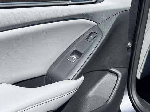 Used 2018 Honda Accord Touring image 26