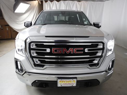 Used 2019 GMC Sierra 1500 SLT w/ SLT Premium Plus Package AWD/4WD image 7