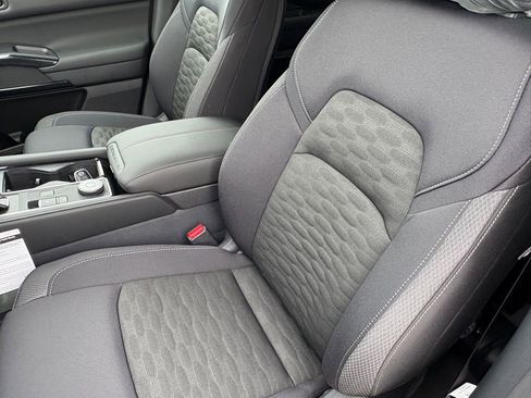 New 2026 Nissan Pathfinder SV image 19