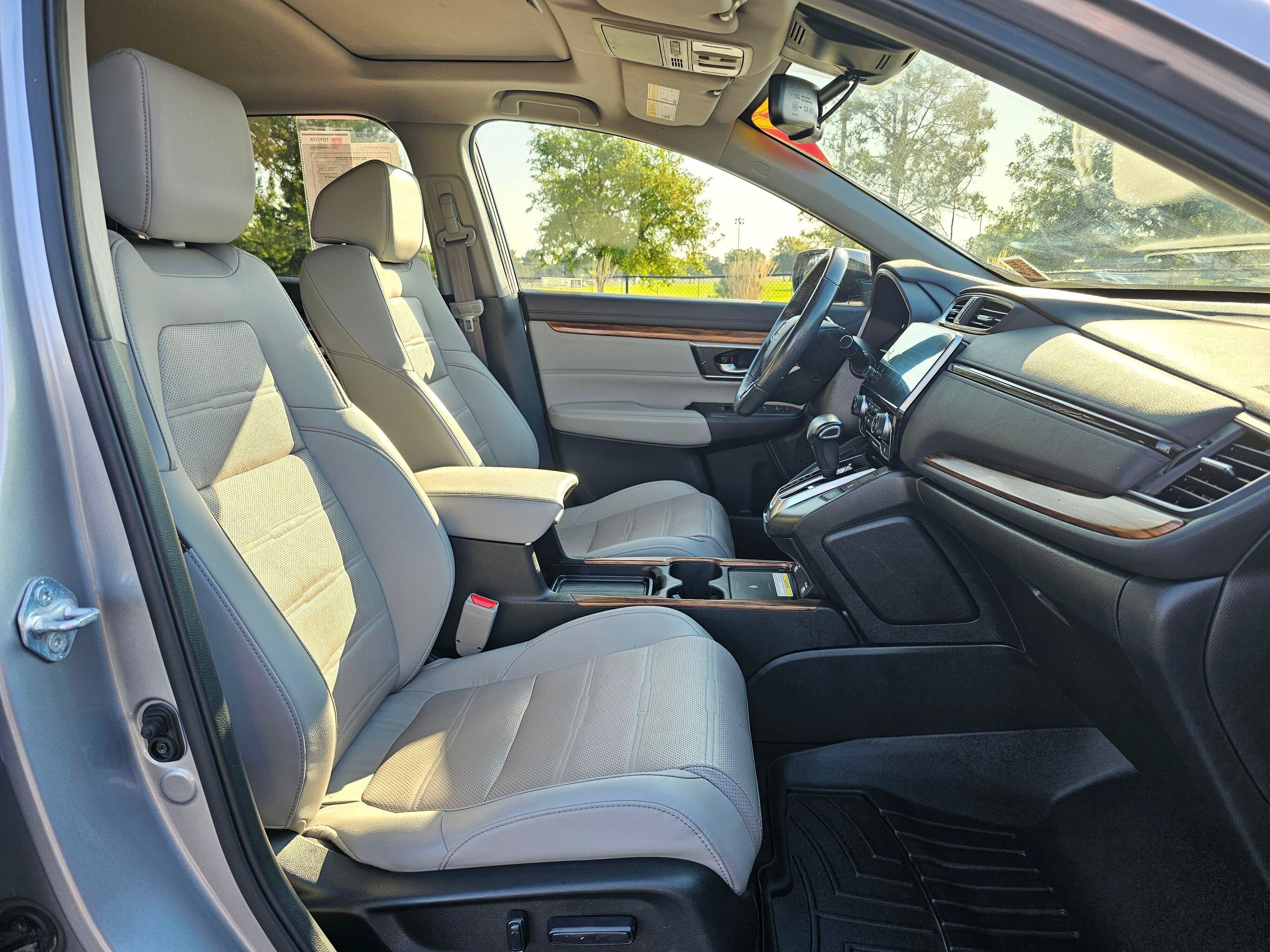 Used 2021 Honda CR-V Touring image 10