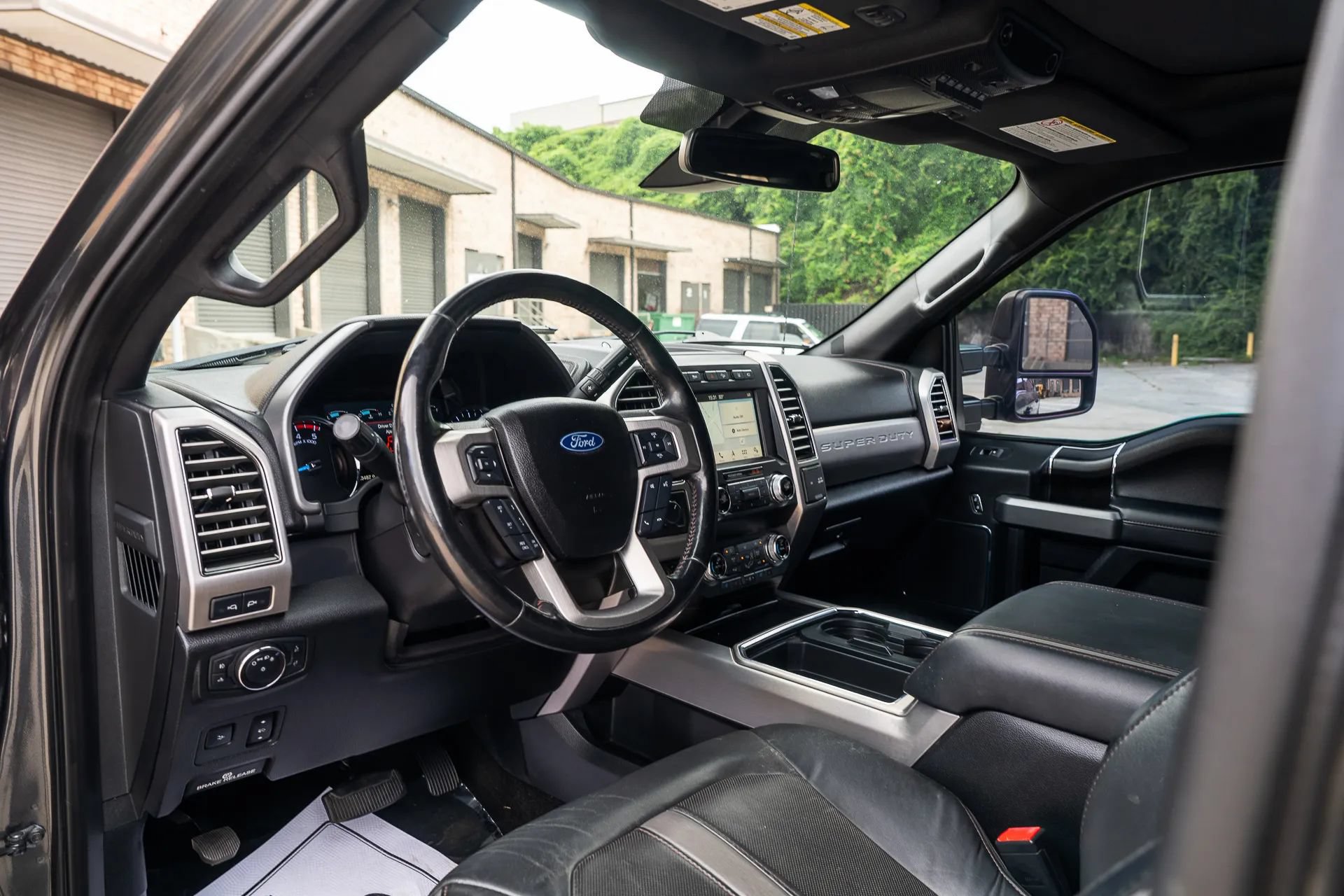 Used 2019 Ford F350 Platinum w/ Platinum Ultimate Package AWD/4WD image 23