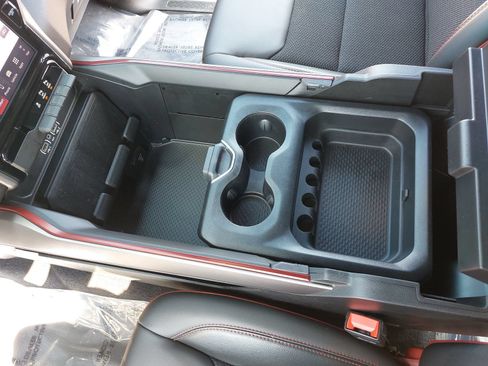 Used 2025 RAM 1500 Rebel w/ Rebel Level 1 Equipment Group AWD/4WD image 28