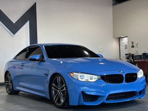 Used 2015 BMW M4 Coupe RWD image 3