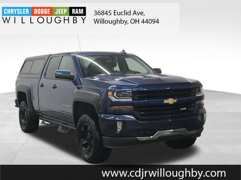 Used 2017 Chevrolet Silverado 1500 LT w/ All Star Edition image 3