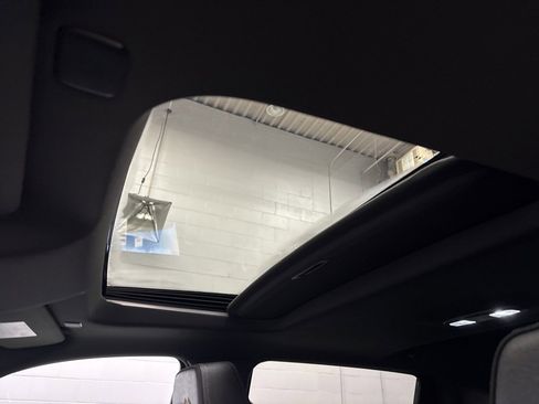 Used 2024 Chevrolet Silverado 2500 High Country w/ High Country Premium Package image 21