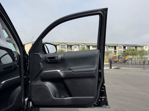 Used 2023 Toyota Tacoma 4x4 Double Cab w/ Trail Edition image 14