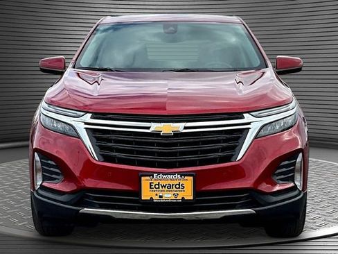 Used 2024 Chevrolet Equinox LT FWD image 2