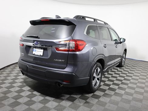 Used 2025 Subaru Ascent Premium AWD/4WD image 5