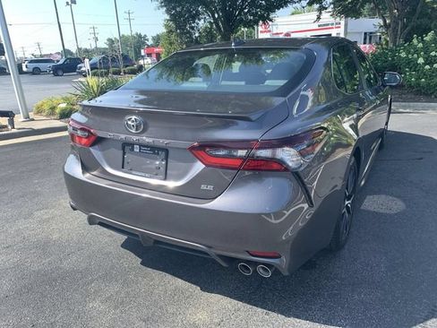 Used 2023 Toyota Camry SE FWD image 8