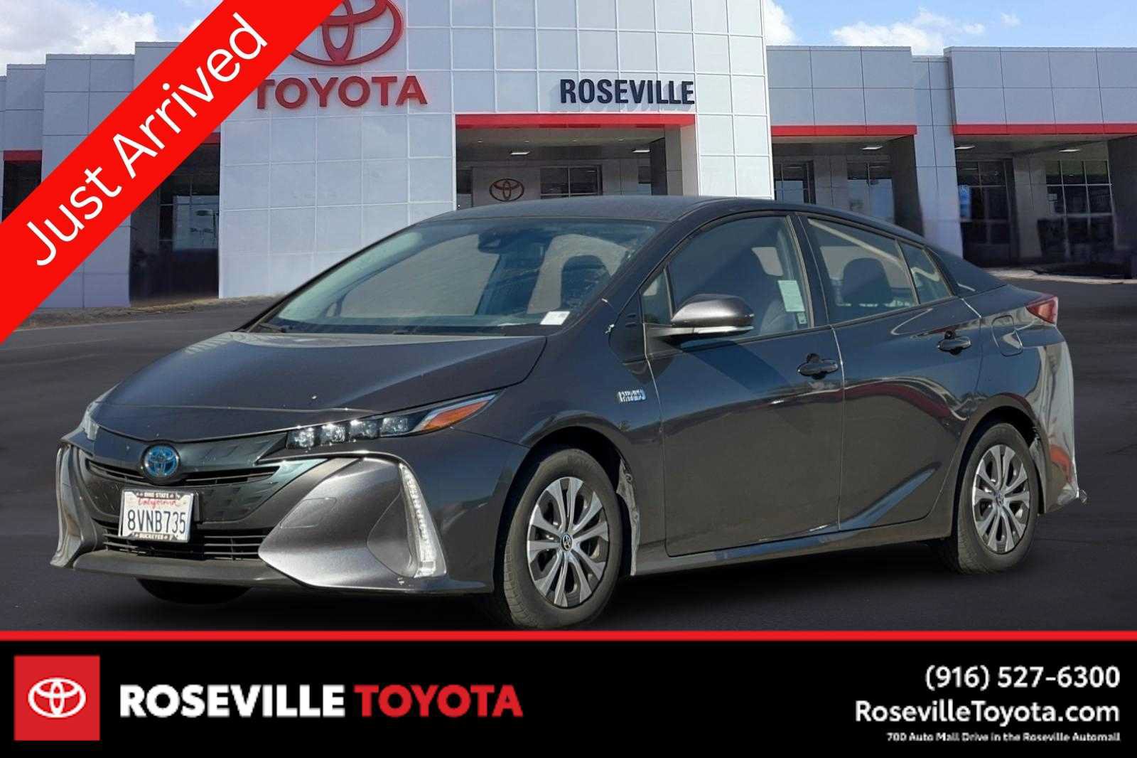 Used 2021 Toyota Prius Prime LE FWD image 1