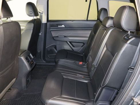 Used 2021 Volkswagen Atlas SE image 14