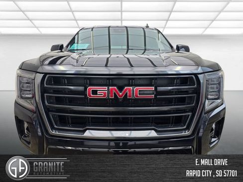 Used 2024 GMC Yukon AT4 w/ Technology Package image 8