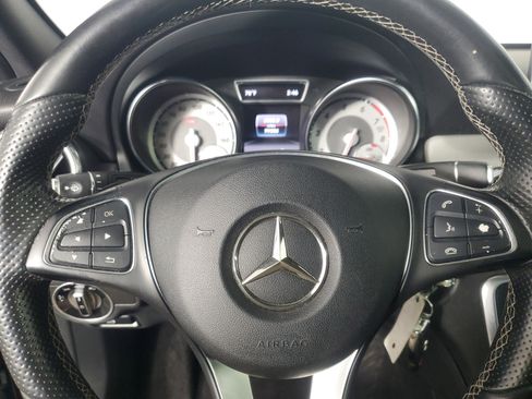 Used 2016 Mercedes-Benz GLA 250 image 21