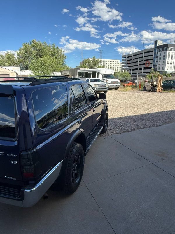 Used 1999 Toyota 4Runner SR5 AWD/4WD image 4