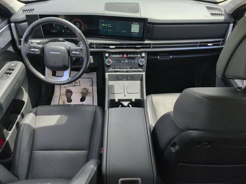 Used 2025 Hyundai Santa Fe SEL FWD image 25