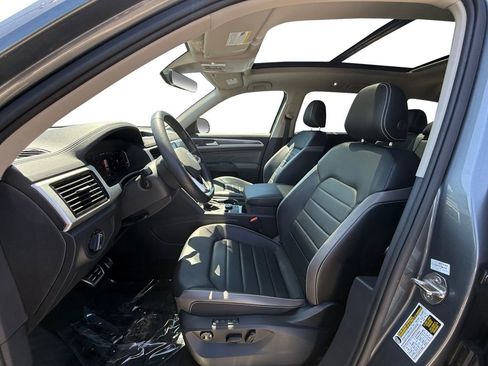 Used 2022 Volkswagen Atlas SEL Premium AWD/4WD image 9
