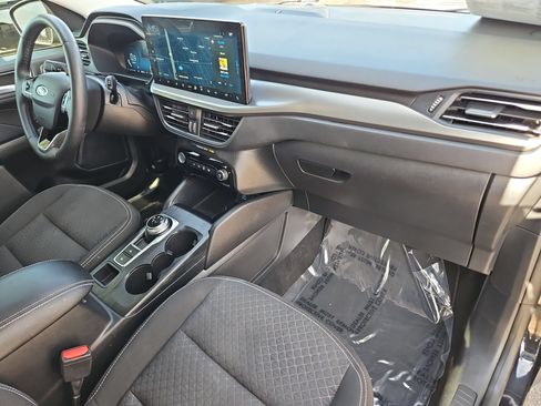 Used 2023 Ford Escape Active w/ Tech Pack #2 FWD image 27