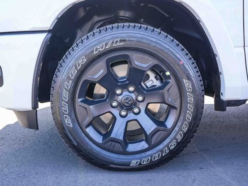 New 2026 RAM 1500 Big Horn AWD/4WD image 11