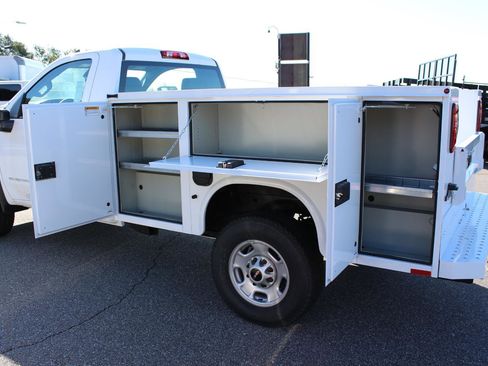 New 2024 GMC Sierra 2500 Pro image 14