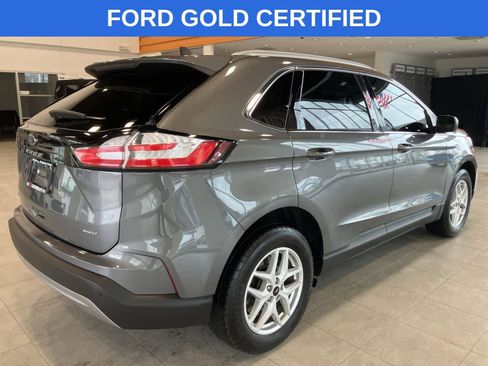 Certified 2023 Ford Edge SEL image 5