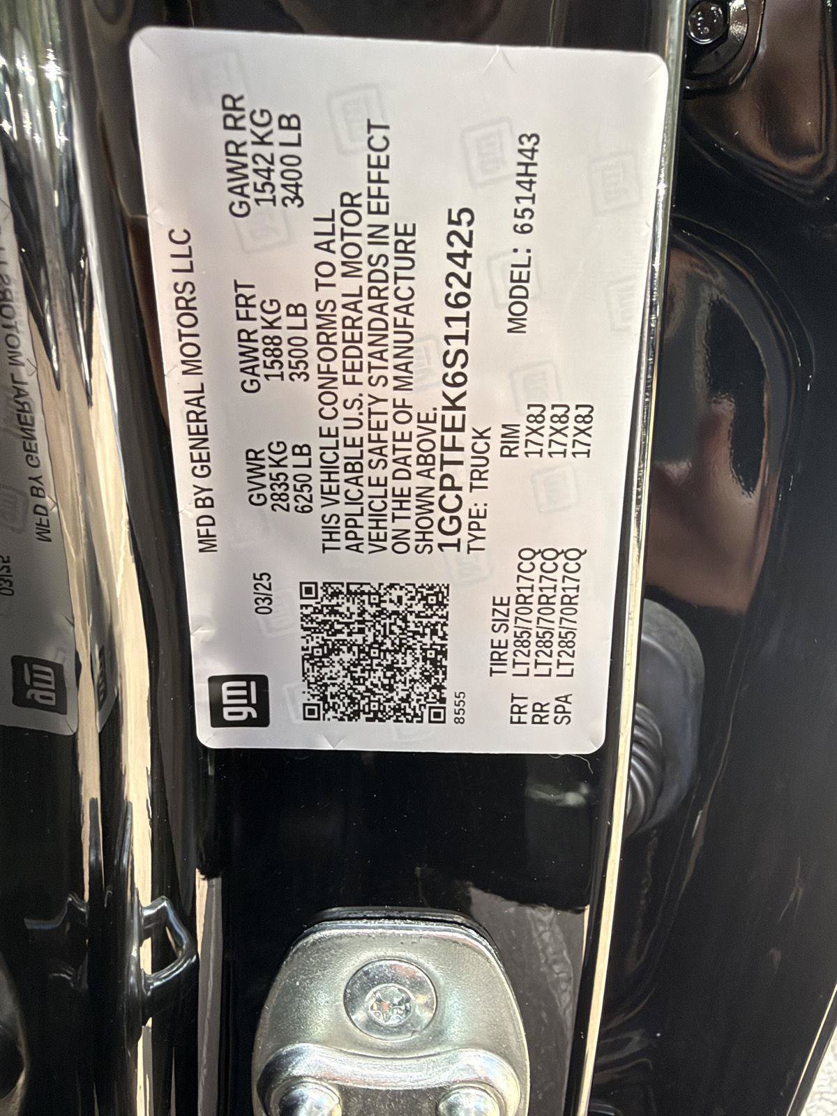 Used 2025 Chevrolet Colorado ZR2 w/ Midnight Edition AWD/4WD image 63