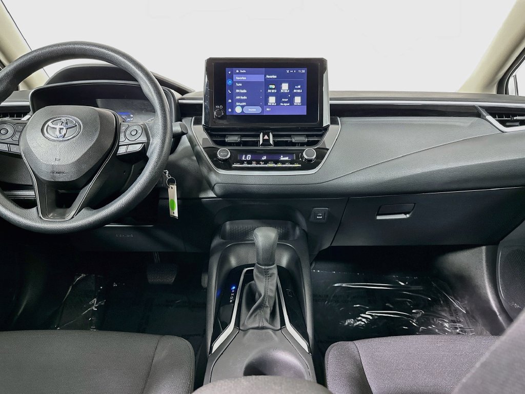 Used 2024 Toyota Corolla LE FWD image 25