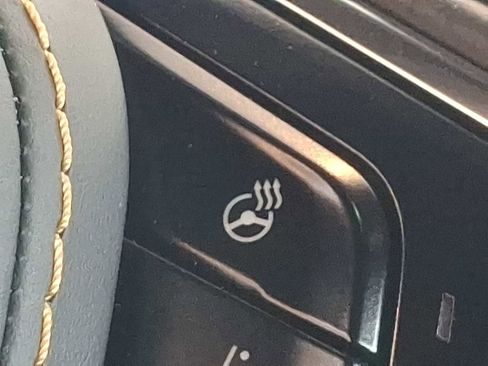 Used 2024 Chevrolet Corvette Stingray Premium Cpe w/ Z51 Performance Package image 20