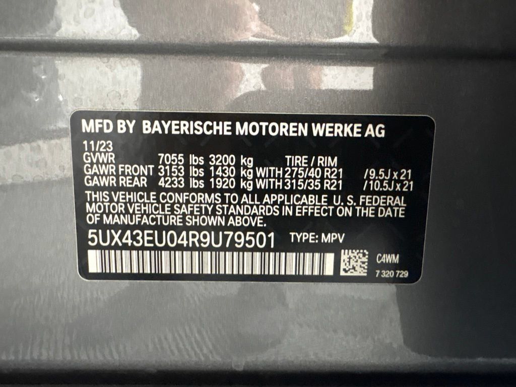 Certified 2024 BMW X5 xDrive50e w/ Premium Package AWD/4WD image 35
