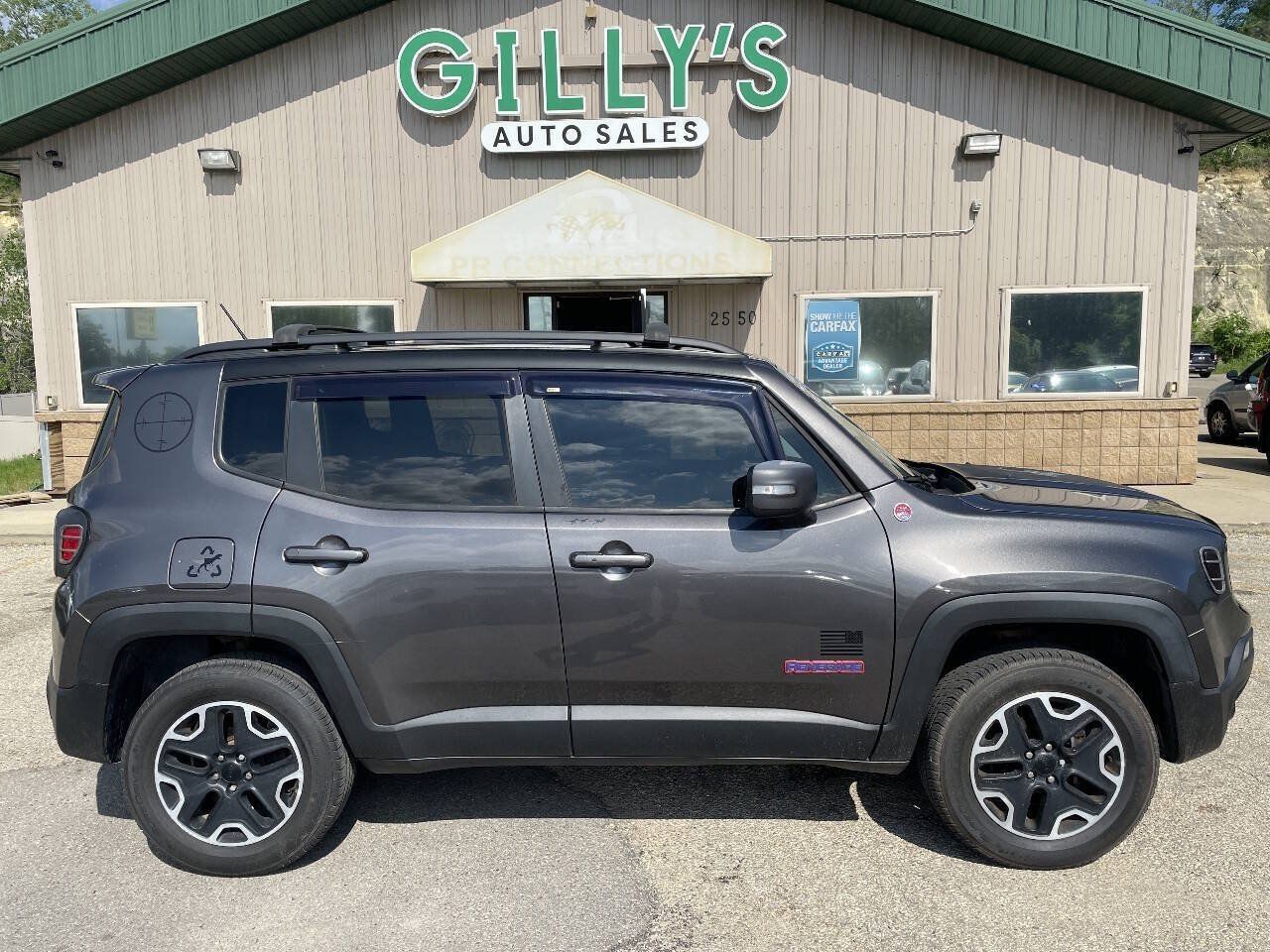Used 2016 Jeep Renegade Trailhawk AWD/4WD image 1