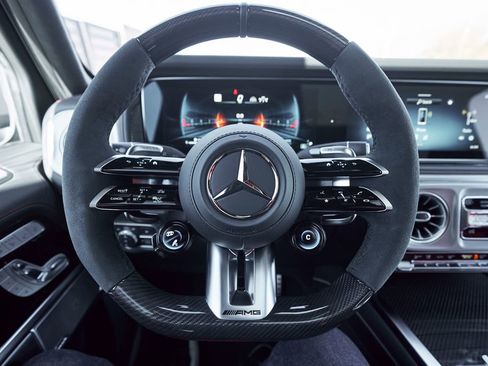Used 2025 Mercedes-Benz G 63 AMG 4MATIC image 57