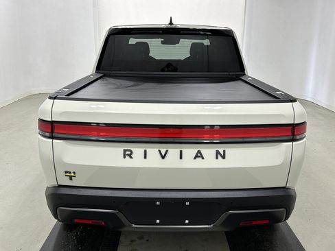 Used 2025 Rivian R1T Adventure AWD/4WD image 4