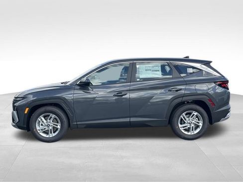 New 2026 Hyundai Tucson SE FWD image 2
