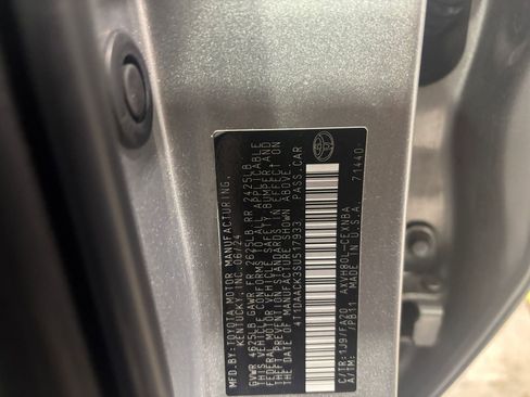 Used 2025 Toyota Camry LE image 29