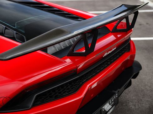 Used 2015 Lamborghini Huracan LP 610-4 AWD/4WD image 13
