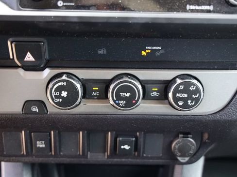 Certified 2022 Toyota Tacoma SR w/ SR Convenience Package RWD image 19