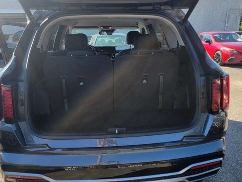 Used 2023 Kia Sorento EX image 27