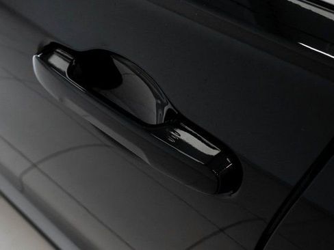 Certified 2025 Honda Pilot EX-L image 8