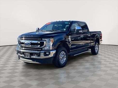 Used 2022 Ford F250 XLT w/ XLT Premium Package image 3